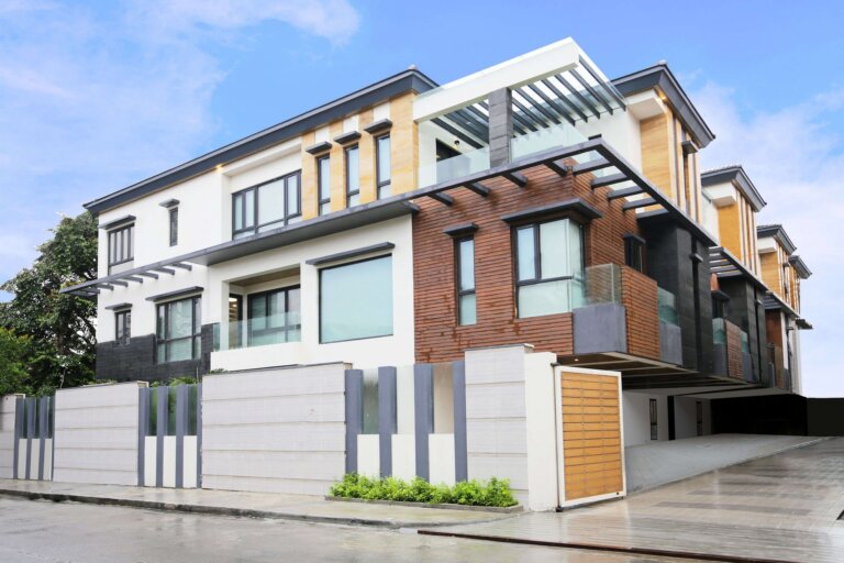 Single detached house in New Manila, Metro Manila